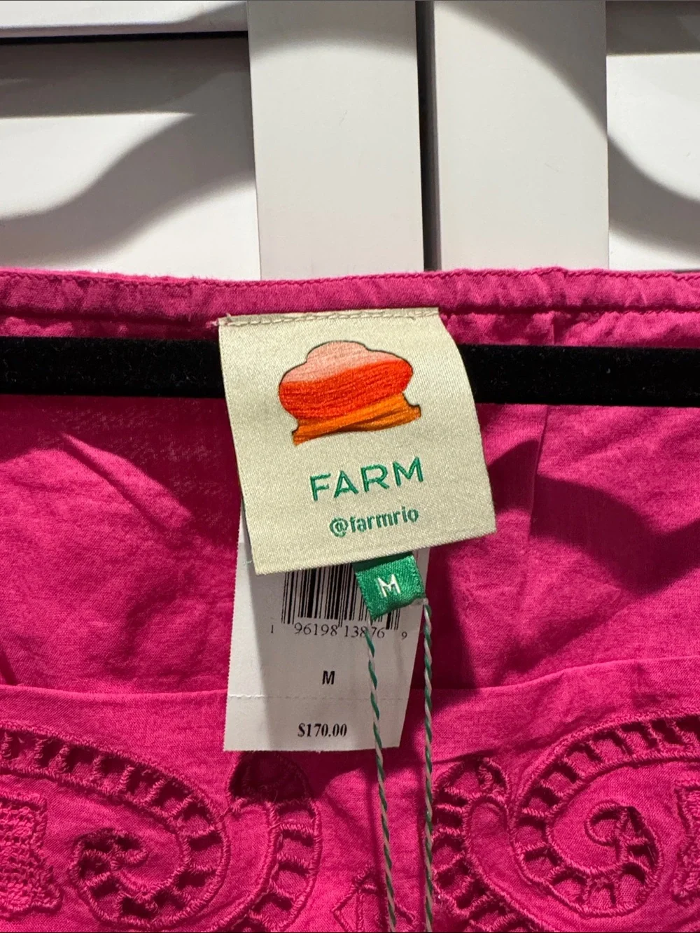 FARM Rio bold hot